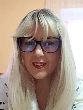 Amelialove42 online show from 12, 11, 2025