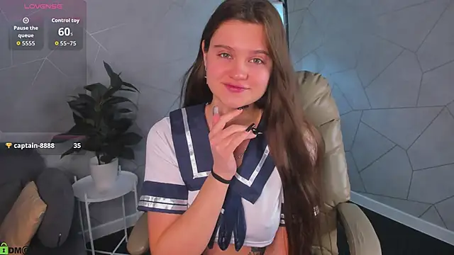 Renesmy Black online show from 10, 4, 2026