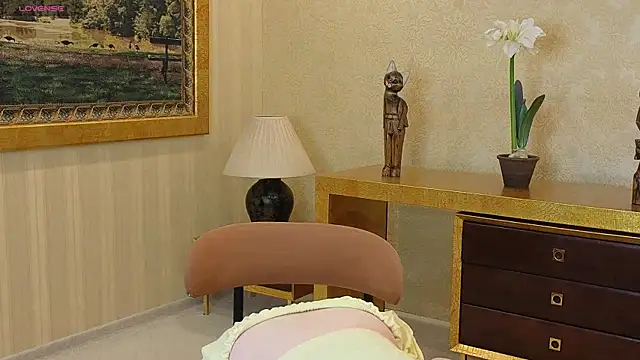 AlinaAldrete online show from 23, 11, 2025