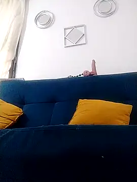 Snapshot of Migp203 chatting on 13, 11, 2025 Migp203 online show from 13, 11, 2025