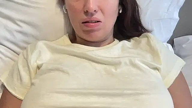 Snapshot of CArivora chatting on 22, 2, 2026 CArivora online show from 22, 2, 2026