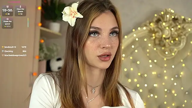 Snapshot of beckymadsons chatting on 27, 5, 2026 beckymadsons online show from 27, 5, 2026
