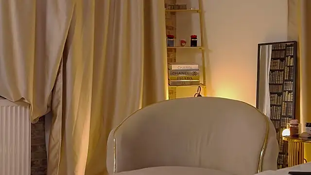 OliviaCart online show from 12, 10, 2025