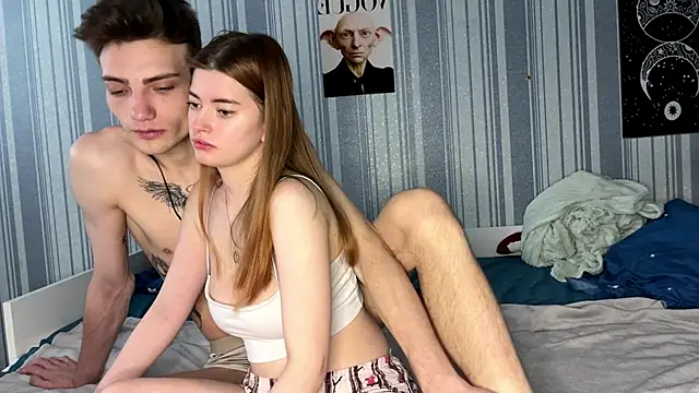 EmiliaCouple online show from 20, 3, 2026