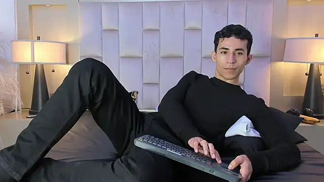 Zahir Ashar online show from 21, 3, 2026