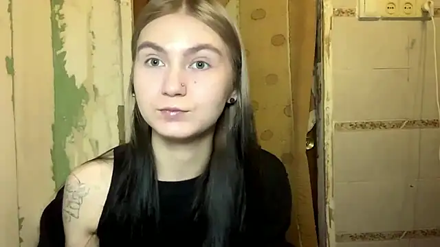 ArianeBhayani online show from 5, 11, 2025