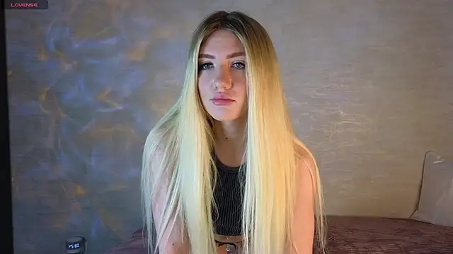 Snapshot of sweety__ella chatting on 30, 5, 2026 sweety ella online show from 30, 5, 2026