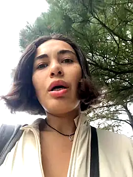 Snapshot of Taliliya chatting on 27, 10, 2025 Taliliya online show from 27, 10, 2025