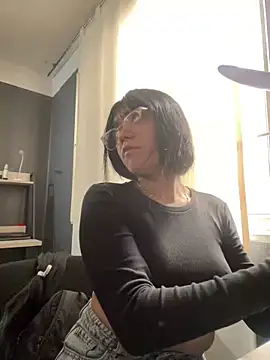 angie rousse  online show from 23, 10, 2025