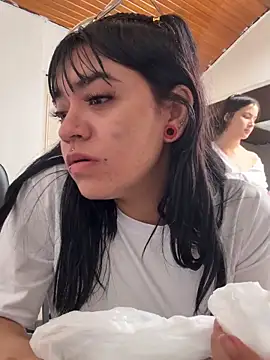 angie rousse  online show from 27, 11, 2025