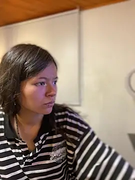 Ninfa pink online show from 1, 12, 2025