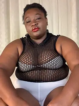 Snapshot of Candy_Brown69 chatting on 10, 10, 2025 Candy Brown69 online show from 10, 10, 2025