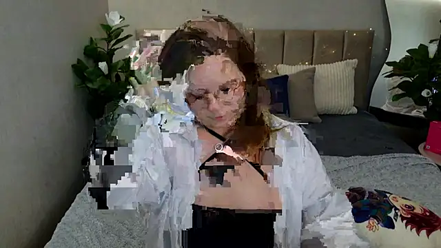 Snapshot of Briarx chatting on 4, 6, 2026 Briarx online show from 4, 6, 2026
