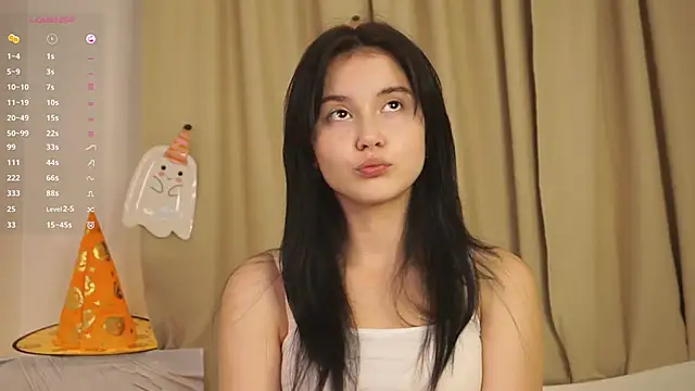 FluffKitty online show from 18, 10, 2025