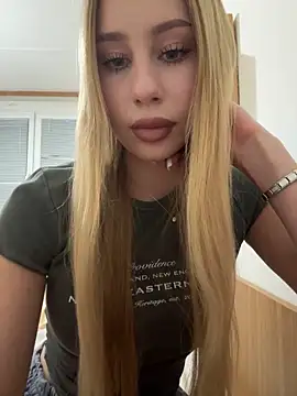 Snapshot of JudithCarly chatting on 1, 4, 2026 JudithCarly online show from 1, 4, 2026