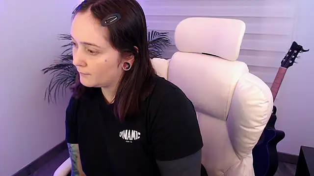 Fallenag666 online show from 2, 12, 2025