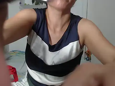 Snapshot of Renata_Rivas chatting on 5, 2, 2026 Renata Rivas online show from 5, 2, 2026