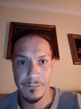Snapshot of Graimito chatting on 24, 4, 2026 Graimito online show from 24, 4, 2026