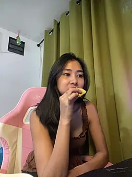 Snapshot of De_amore chatting on 13, 7, 2026 De amore online show from 13, 7, 2026