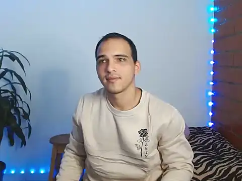 Maax3023 online show from 24, 10, 2025