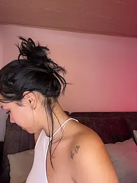Snapshot of AmeliaR chatting on 19, 10, 2025 AmeliaR online show from 19, 10, 2025