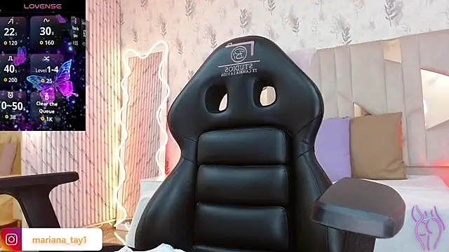 MARIANA TAY1 online show from 15, 11, 2025