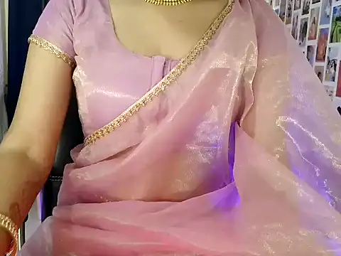 your Tanu 02 online show from 21, 10, 2025