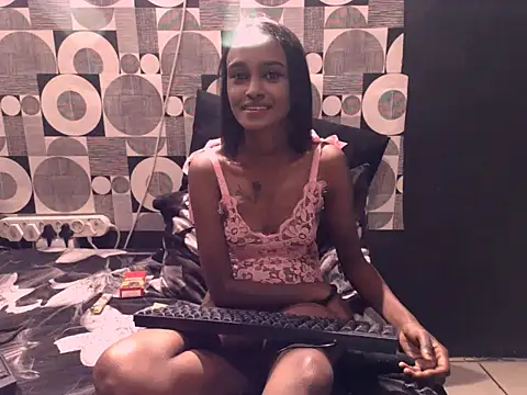 Snapshot of sassyindian01 chatting on 11, 10, 2025 sassyindian01 online show from 11, 10, 2025