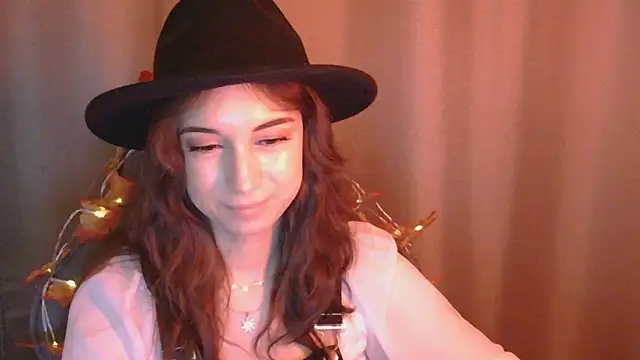 VeraLush online show from 4, 11, 2025