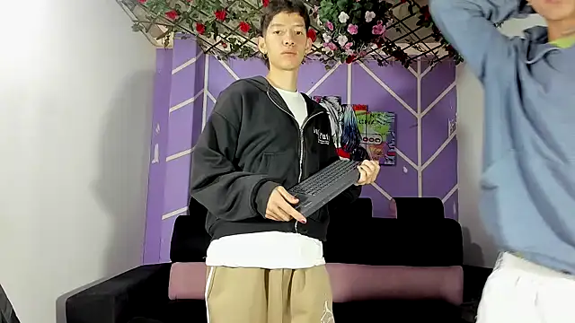 heyy noah11 online show from 2, 2, 2026