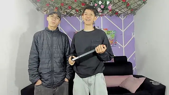 heyy noah11 online show from 8, 3, 2026