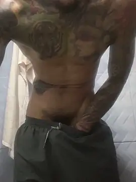 Molotov Explosive online show from 21, 10, 2025