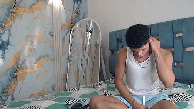 Snapshot of EMPIRE_BOYS1 chatting on 22, 4, 2026 EMPIRE BOYS1 online show from 22, 4, 2026
