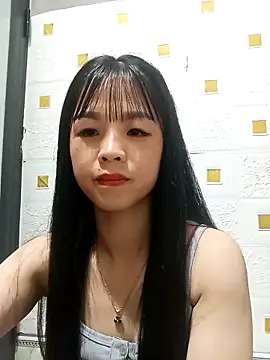 Snapshot of Su_symeo chatting on 23, 10, 2025 Su symeo online show from 23, 10, 2025