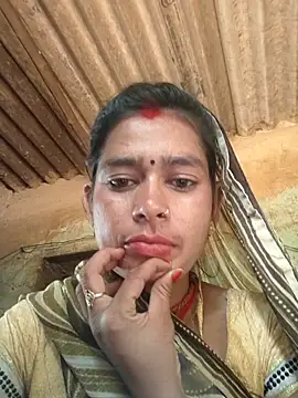 Snapshot of Sunakshi_sh chatting on 12, 10, 2025 Sunakshi sh online show from 12, 10, 2025