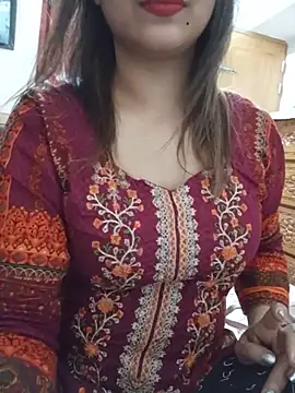 Tanha18 online show from 17, 7, 2026