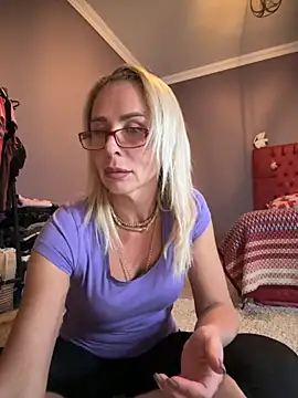 ElenabonyX online show from 3, 11, 2025