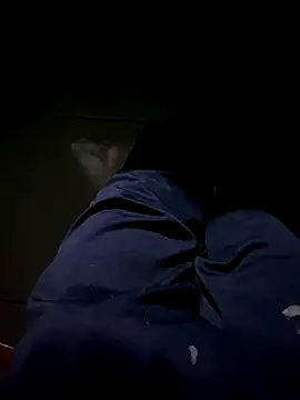 Snapshot of Gomes177 chatting on 6, 11, 2025 Gomes177 online show from 6, 11, 2025