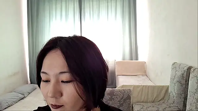 Lyndasilk online show from 28, 6, 2026