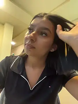 AlyssaRay online show from 20, 5, 2026