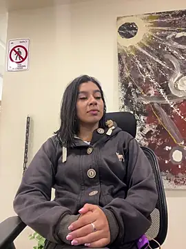 AlyssaRay online show from 9, 6, 2026