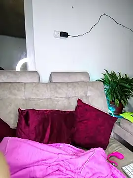 kitten25-hott online show from 31, 10, 2025