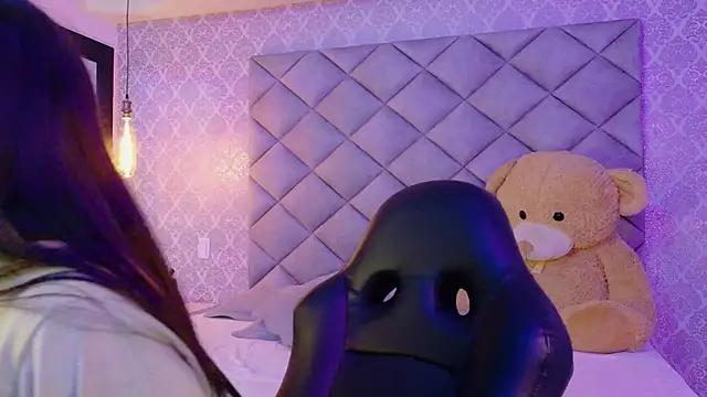 CARO ADAMS1 online show from 24, 11, 2025