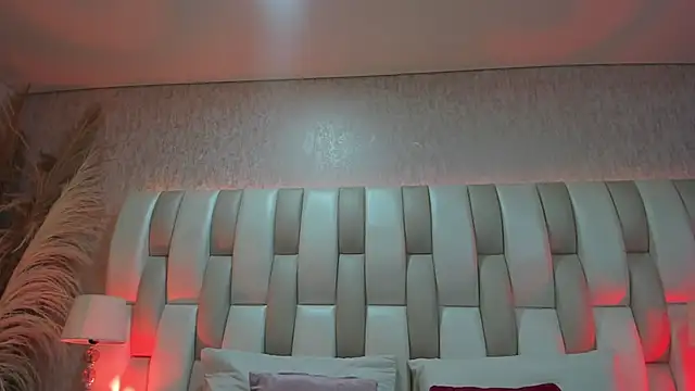 Ari lynn  online show from 24, 3, 2026