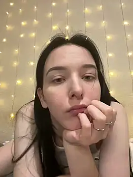 Snapshot of _LovelyDana_ chatting on 13, 10, 2025 LovelyDana online show from 13, 10, 2025