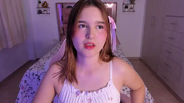 Snapshot of MIACUTEE_ chatting on 10, 7, 2026 MIACUTEE online show from 10, 7, 2026