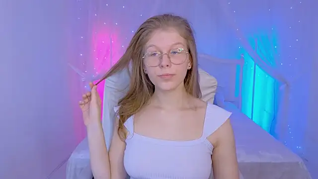 Angelie  Eyes online show from 30, 11, 2025