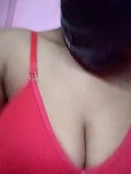 Snapshot of pooj2345 chatting on 13, 10, 2025 pooj2345 online show from 13, 10, 2025