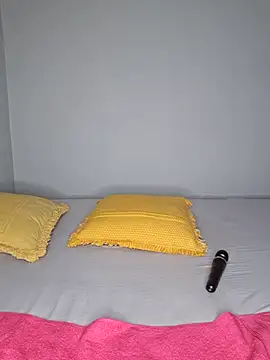 certifiedhottie2025 online show from 20, 10, 2025