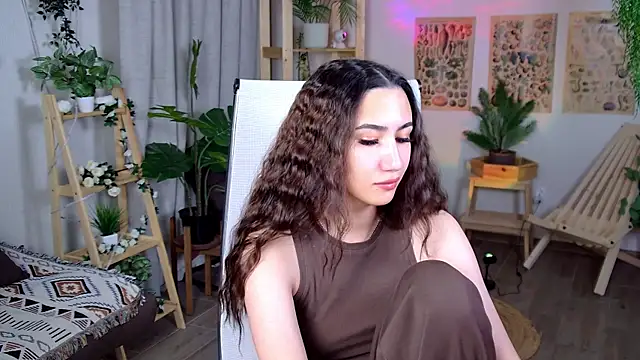 RebeckaThornton online show from 22, 12, 2025